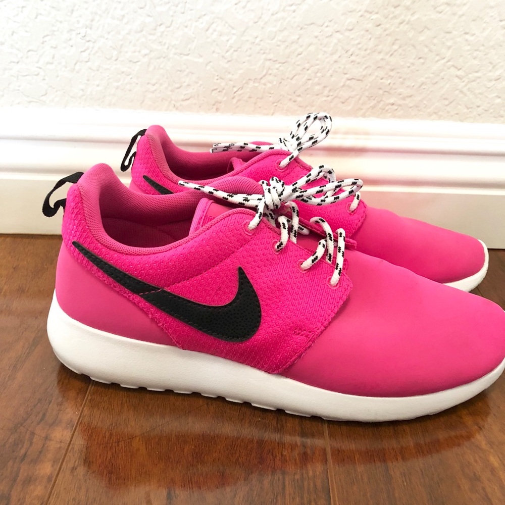 PINK Nike Roshes Women’s size 7